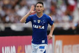 Números de Thiago Neves por Grêmio e Cruzeiro