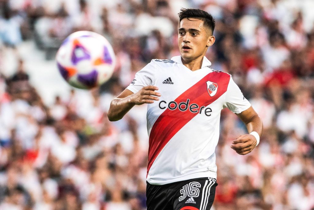 mejores ventas de jugadores chilenos 1