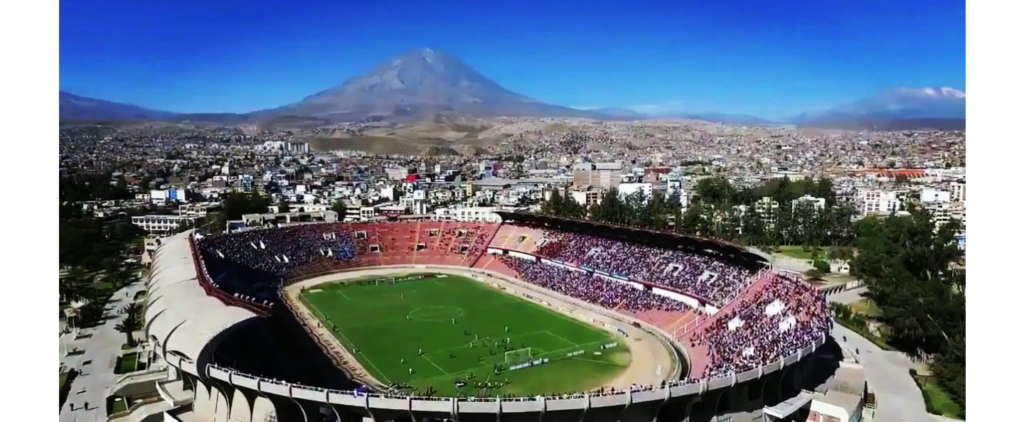 2. estadios de fútbol de Perú