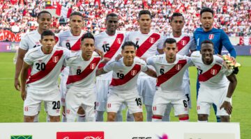 ¿Quién es el mejor futbolista peruano de la historia?