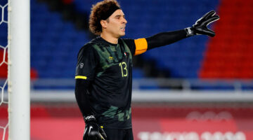 ¿Quién es el mejor entre Memo Ochoa vs Jesús Corona?