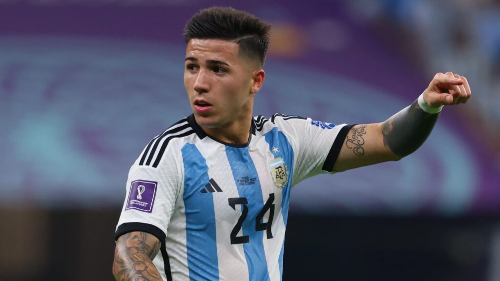 1. enzo fernandez promesas del fútbol argentino
