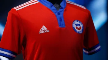 Evolución de la camiseta de la selección chilena