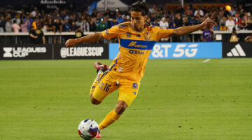 Futbolistas mexicanos jóvenes: ¿quiénes debutaron más temprano?