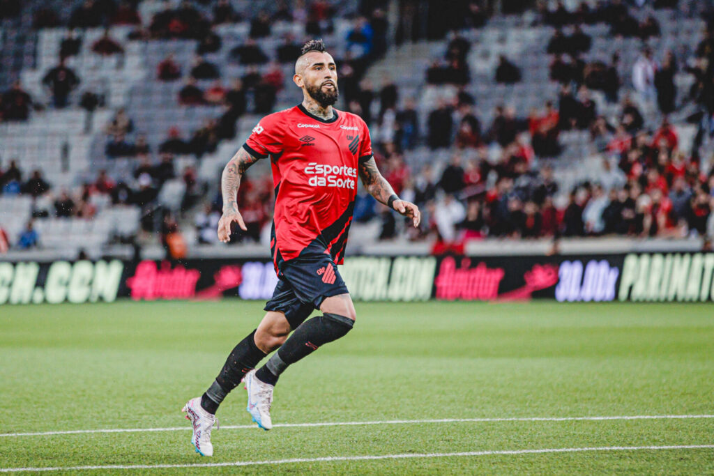 arturo vidal colo colo