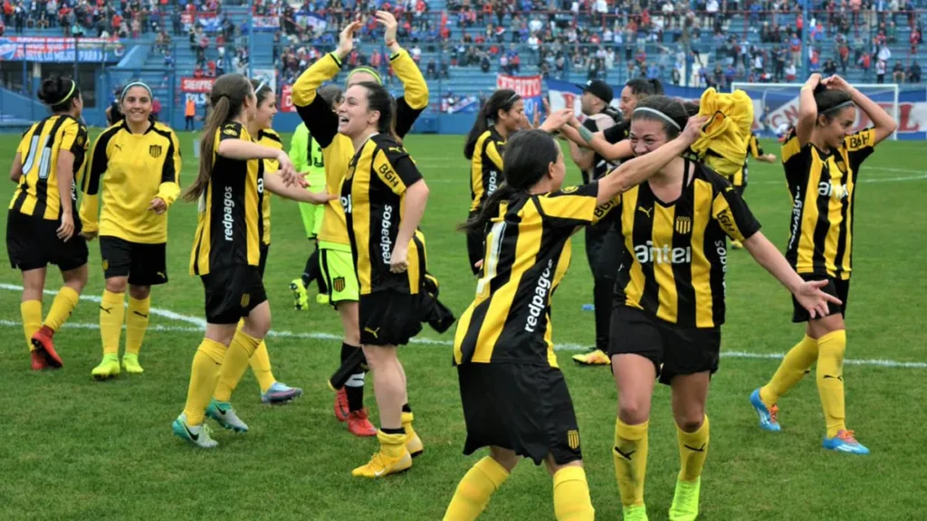 peñarol femenino