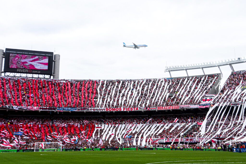 capacidad estadio monumental