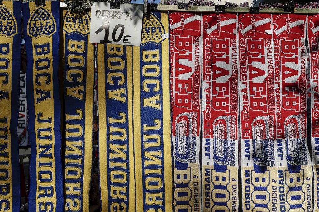 Bufandas de Boca y River