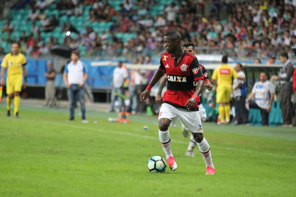 Vinícius Júnior en acción con Flamengo en 2017