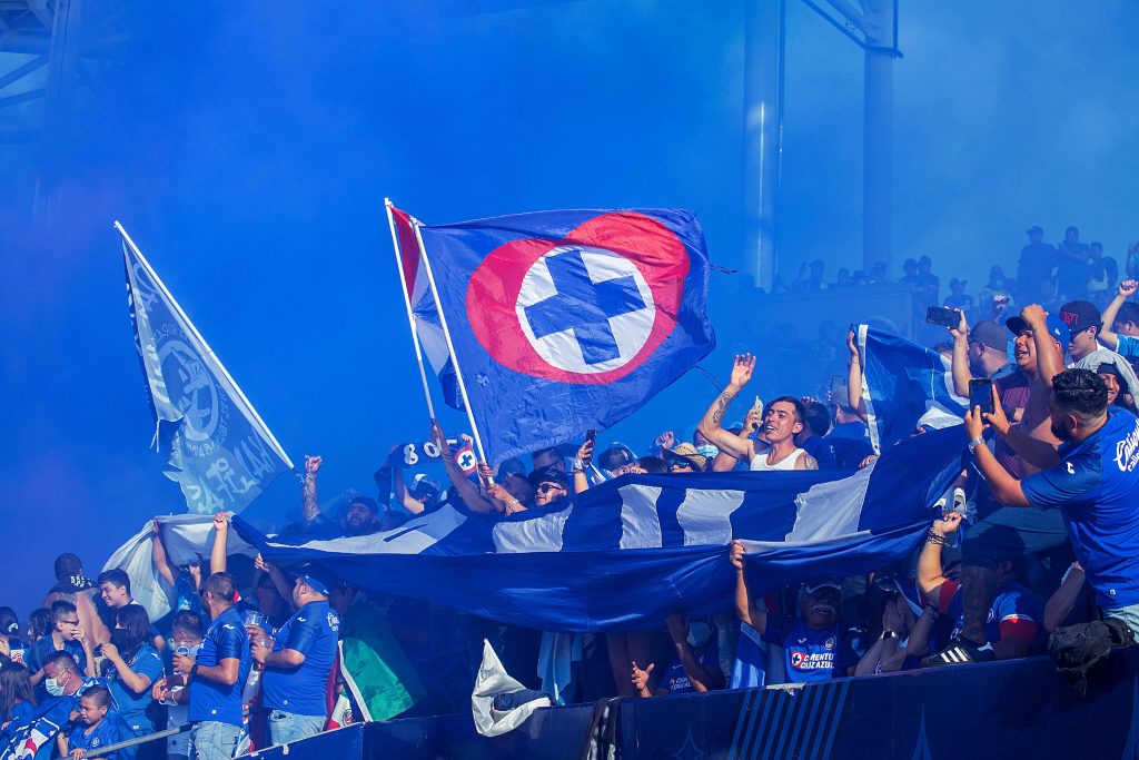 Cruz Azul celebra título en Campeón de Campeones 2021