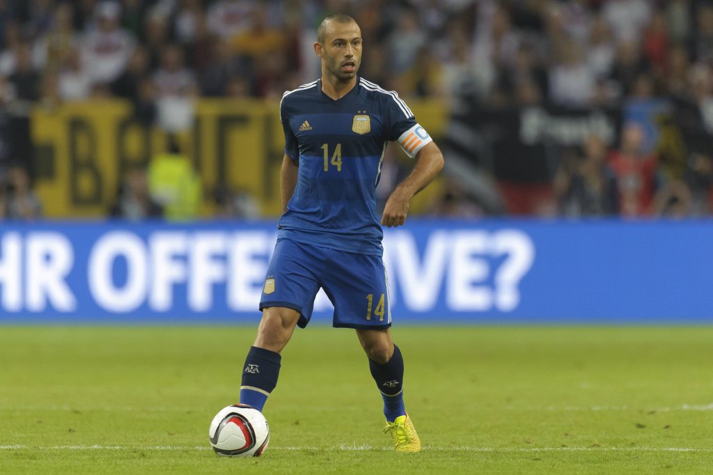 Javier Mascherano jugando por Argentina en el Mundial de 2014