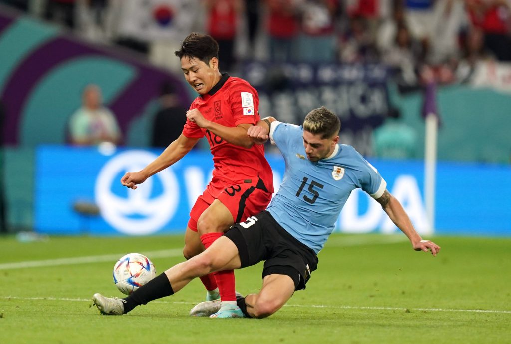 Federico Valverde jugando por la Selección uruguaya
