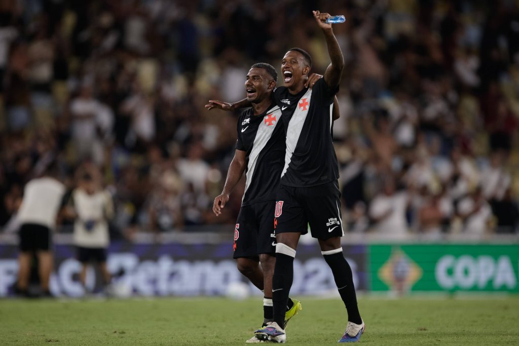 Jogadores do Vasco na vitória por 3x2 sobre o Fluminense, pelo Campeonato Brasileiro.