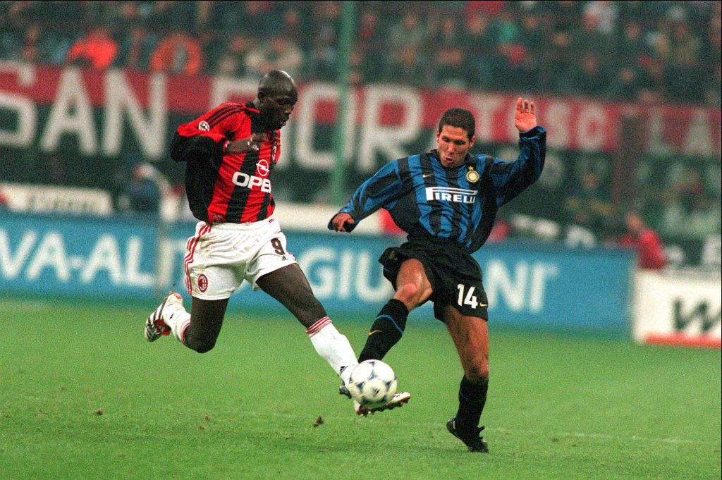 Diego Simeone jugando por Internazionale en 1998