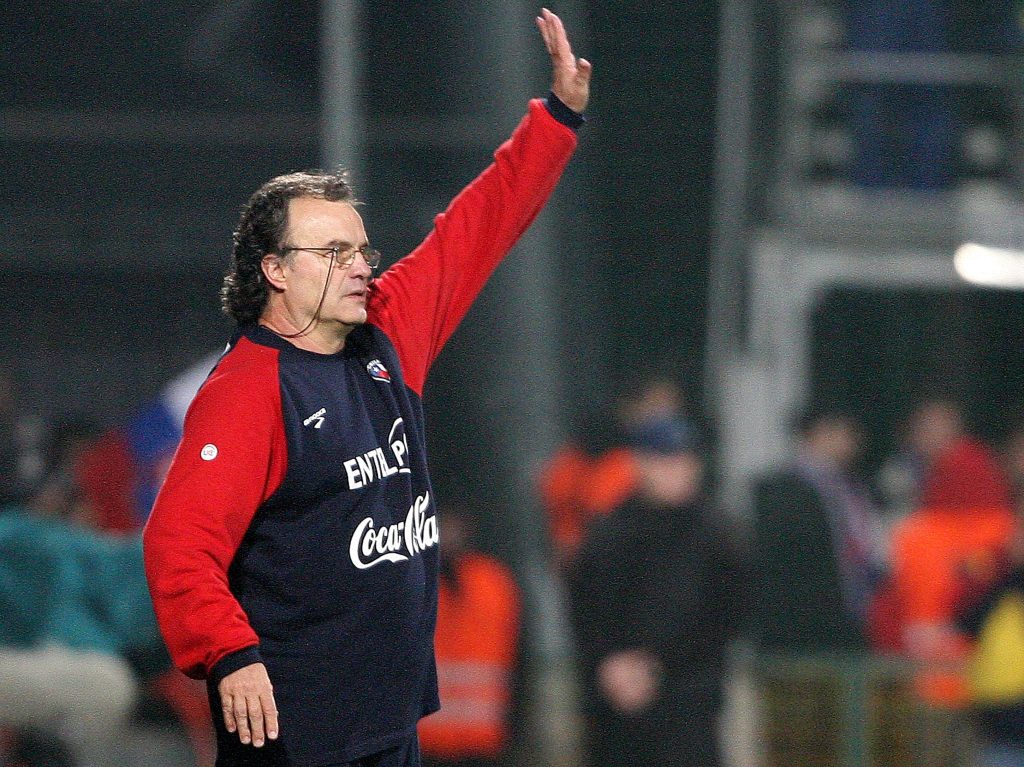 Marcelo Bielsa con la selección de Chile en 2009