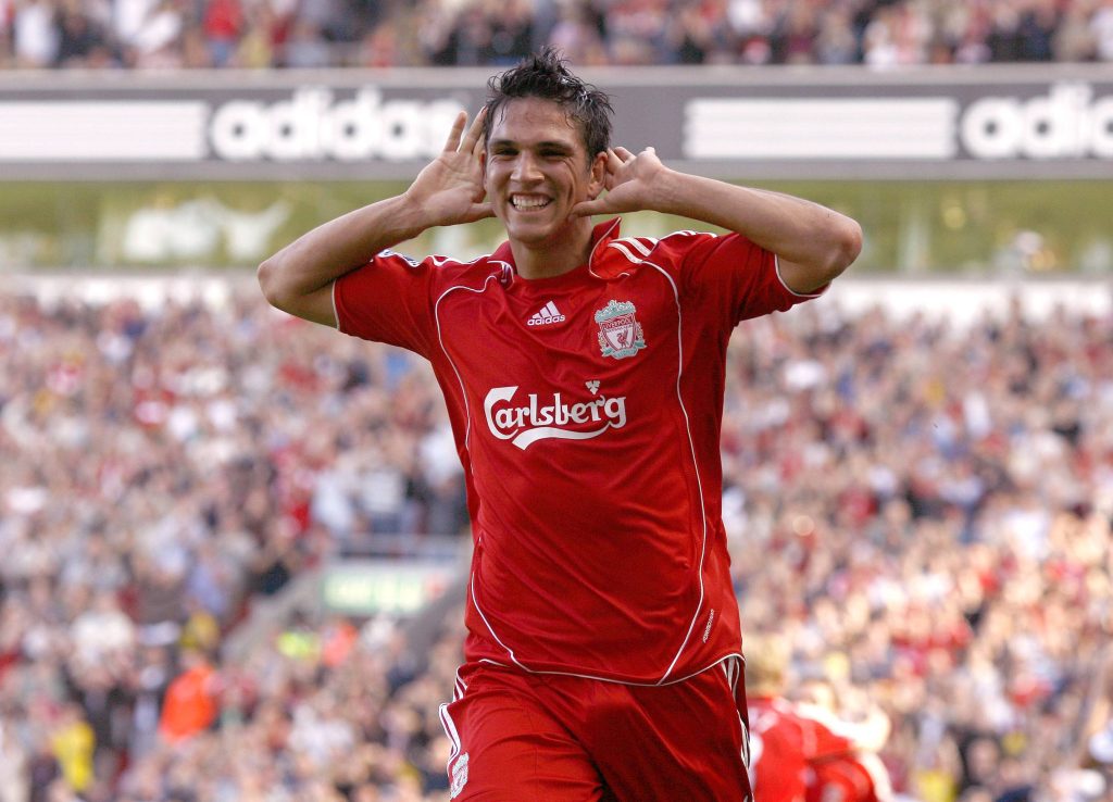 mark-gonzales-jugando-por-liverpool
