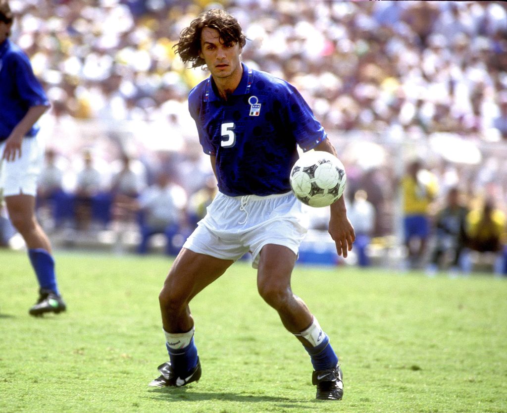 Paolo Maldini atuando pela Itála na Copa de 1994